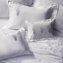 BRANCO/LILAS