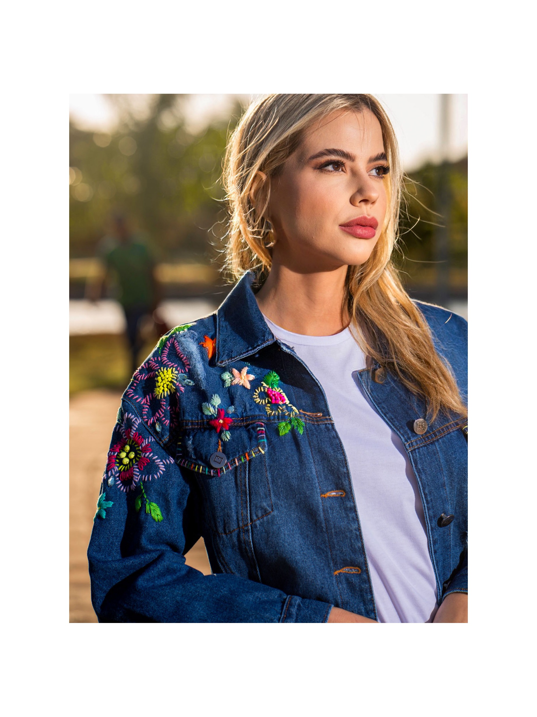 Jaqueta jeans com renda preta top