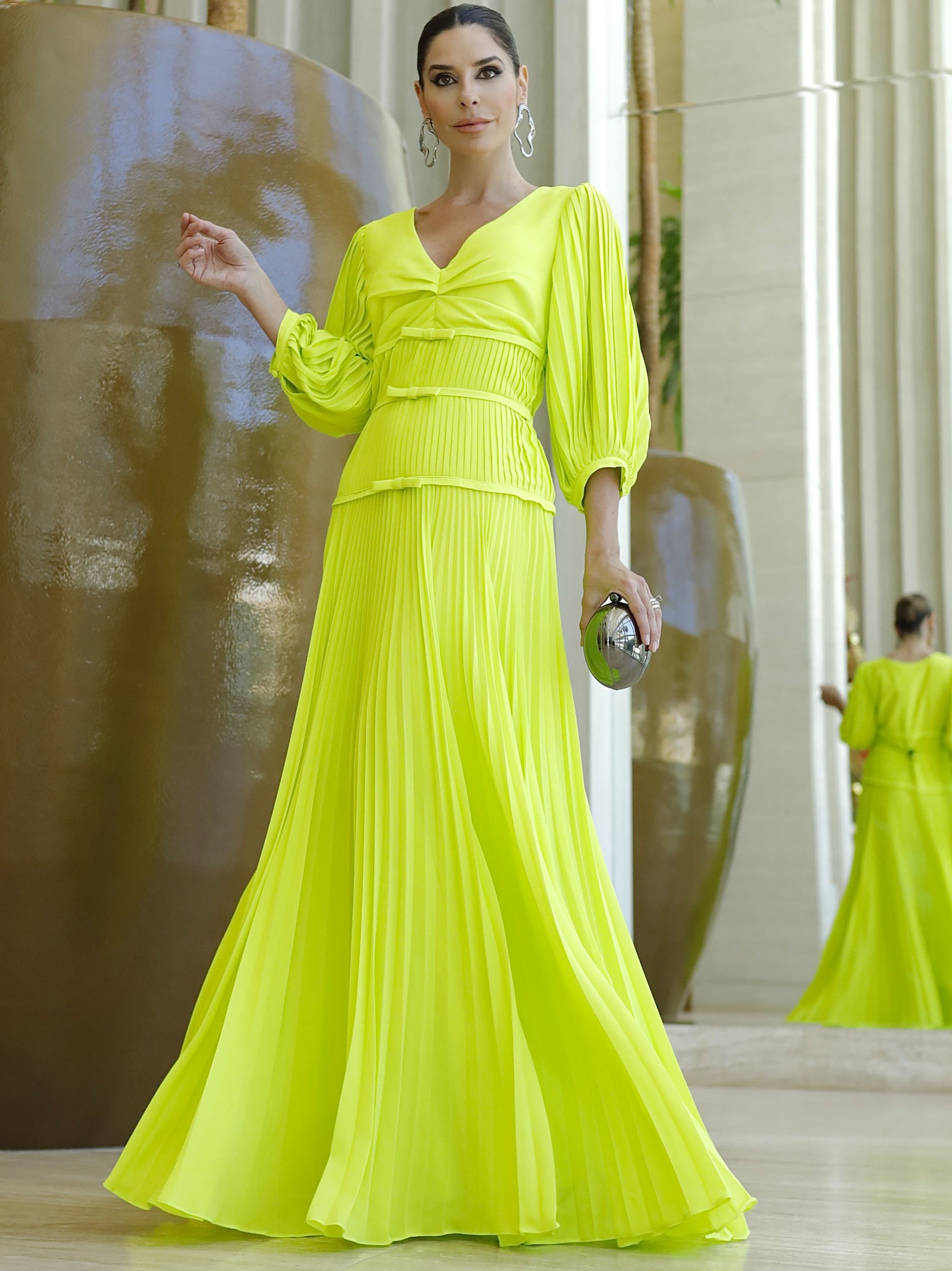 Vestido chiffon plissado 2025