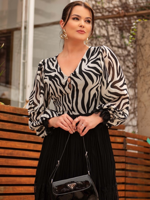 Vestido hotsell chiffon plissado